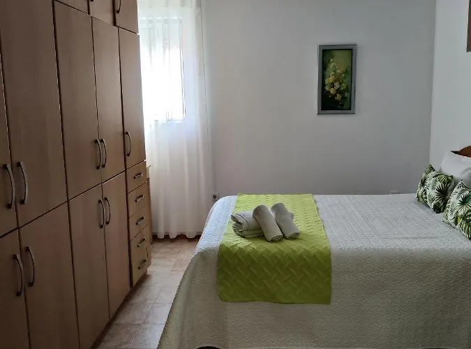 Housemaria Holiday home *